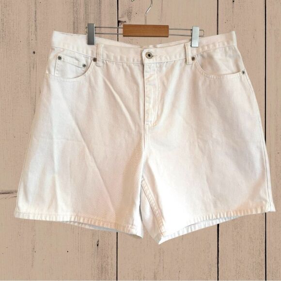 Vintage 90s Northern Reflections white denim shorts - Picture 1 of 8